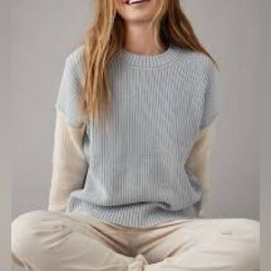 American Eagle Sweater - Long Weekend Crewneck - Size Small